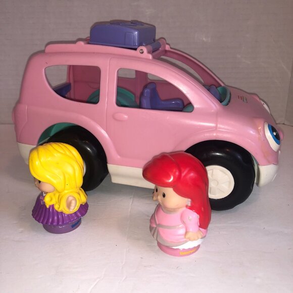 Fisher Price Plane w/Pilot & passengers PLUS SUV w/ Passengers - Picture 14 of 15